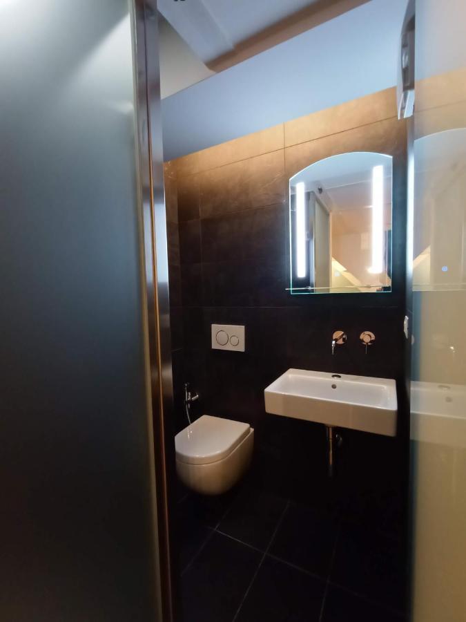 Tolli Colosseo Apartment Рим Экстерьер фото